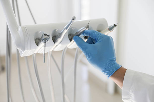 Professional Emergency Dentist technician working in Terrell, TX